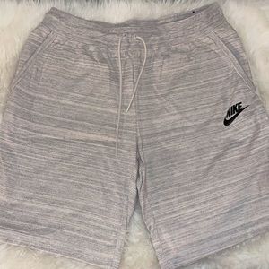 Nike athletic Men shorts